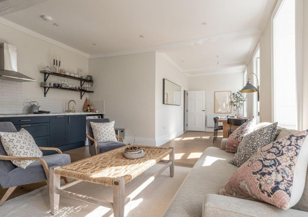 Ferienwohnung Hitchmans Mews - Stunning 2Bd In Chipping Norton! Exterior foto